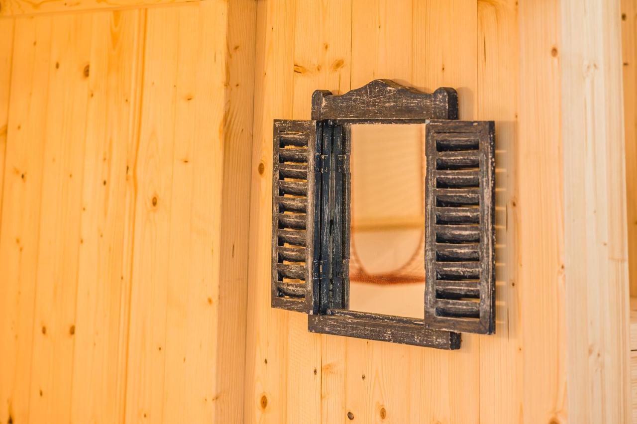Albergo Diffuso Antagonisti Melle Exterior foto
